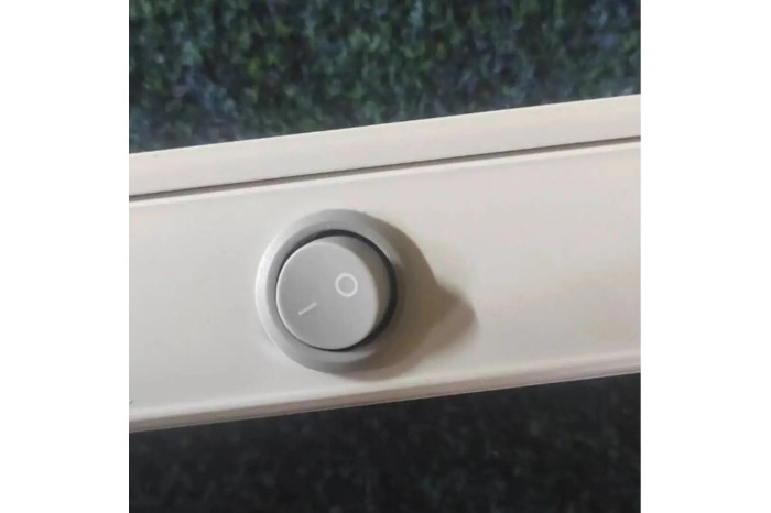 Зеркало с полками 100х190